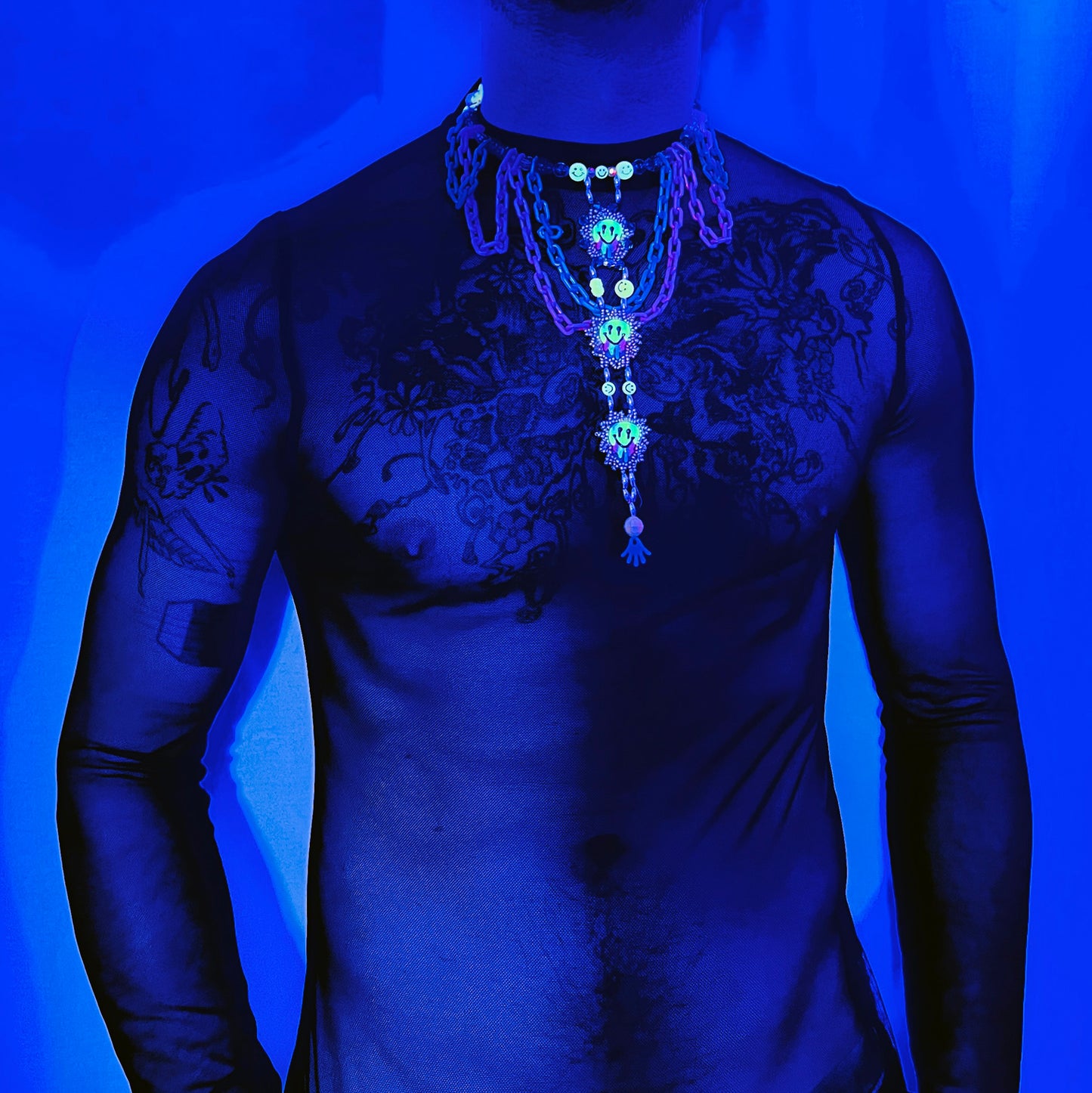 Silverteeth - Blue and Pink Medallion Choker